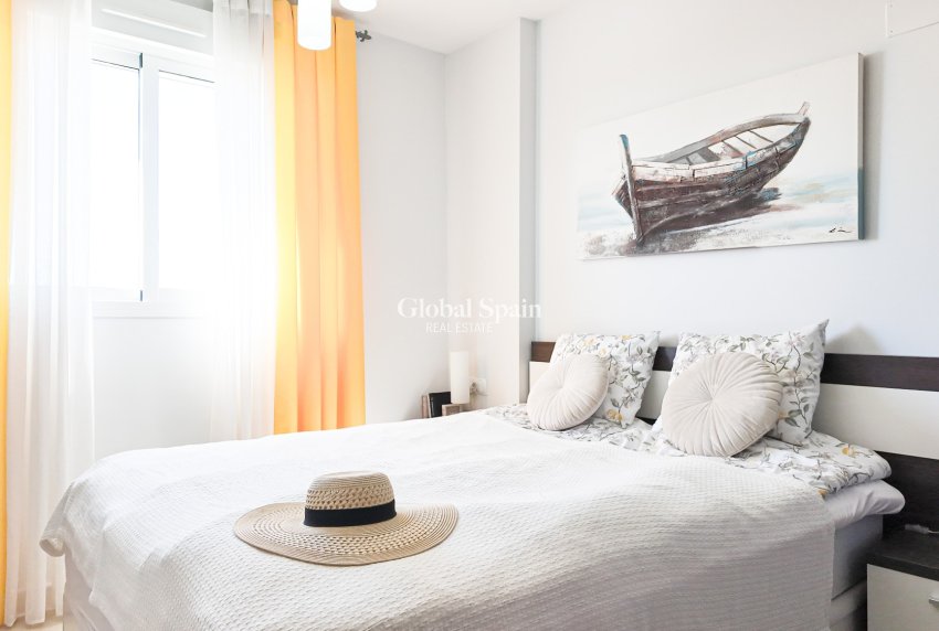 Resale - APARTMENT -
ORIHUELA COSTA - Costa Blanca