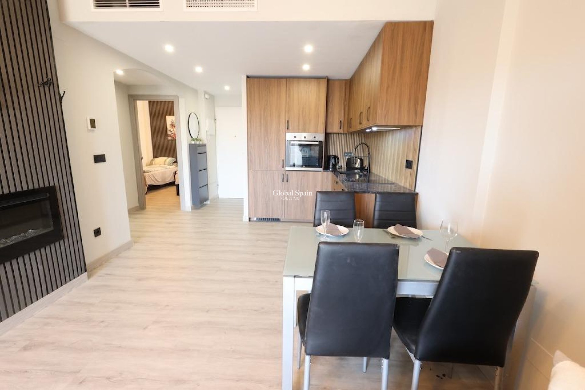 Resale - APARTMENT -
ORIHUELA COSTA - Costa Blanca