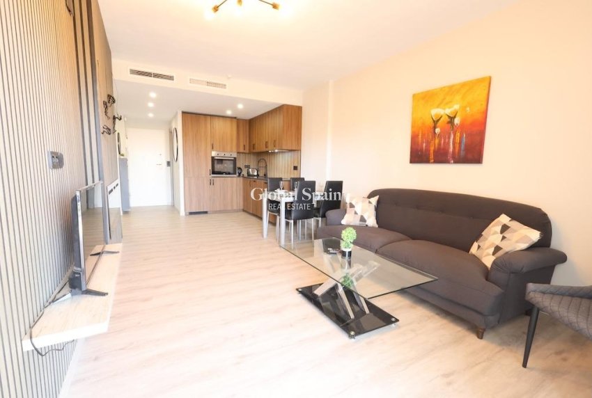 Resale - APARTMENT -
ORIHUELA COSTA - Costa Blanca