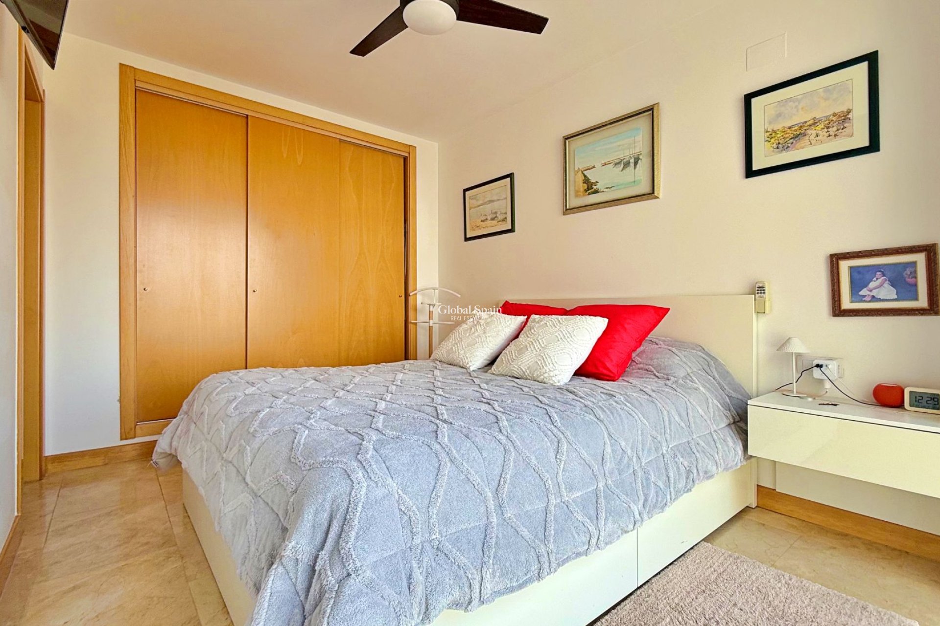 Resale - APARTMENT -
ORIHUELA COSTA - Costa Blanca