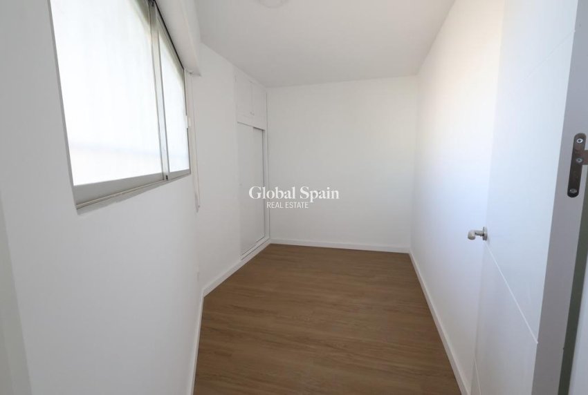 Resale - APARTMENT -
ORIHUELA COSTA - Costa Blanca
