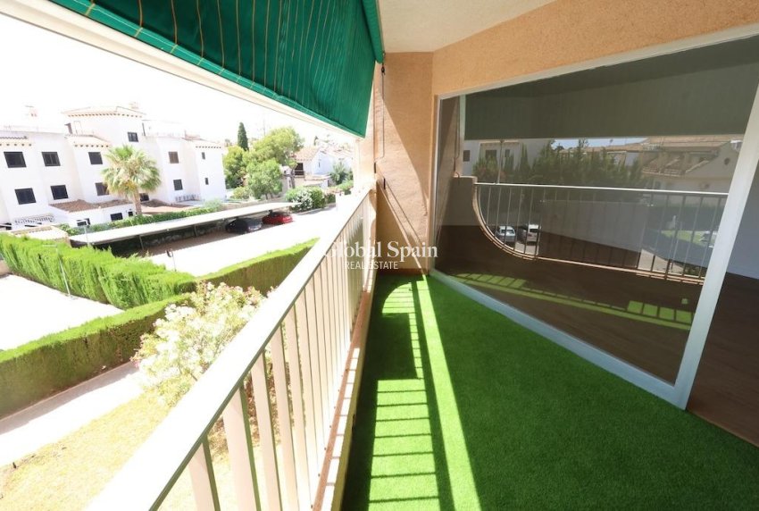 Resale - APARTMENT -
ORIHUELA COSTA - Costa Blanca