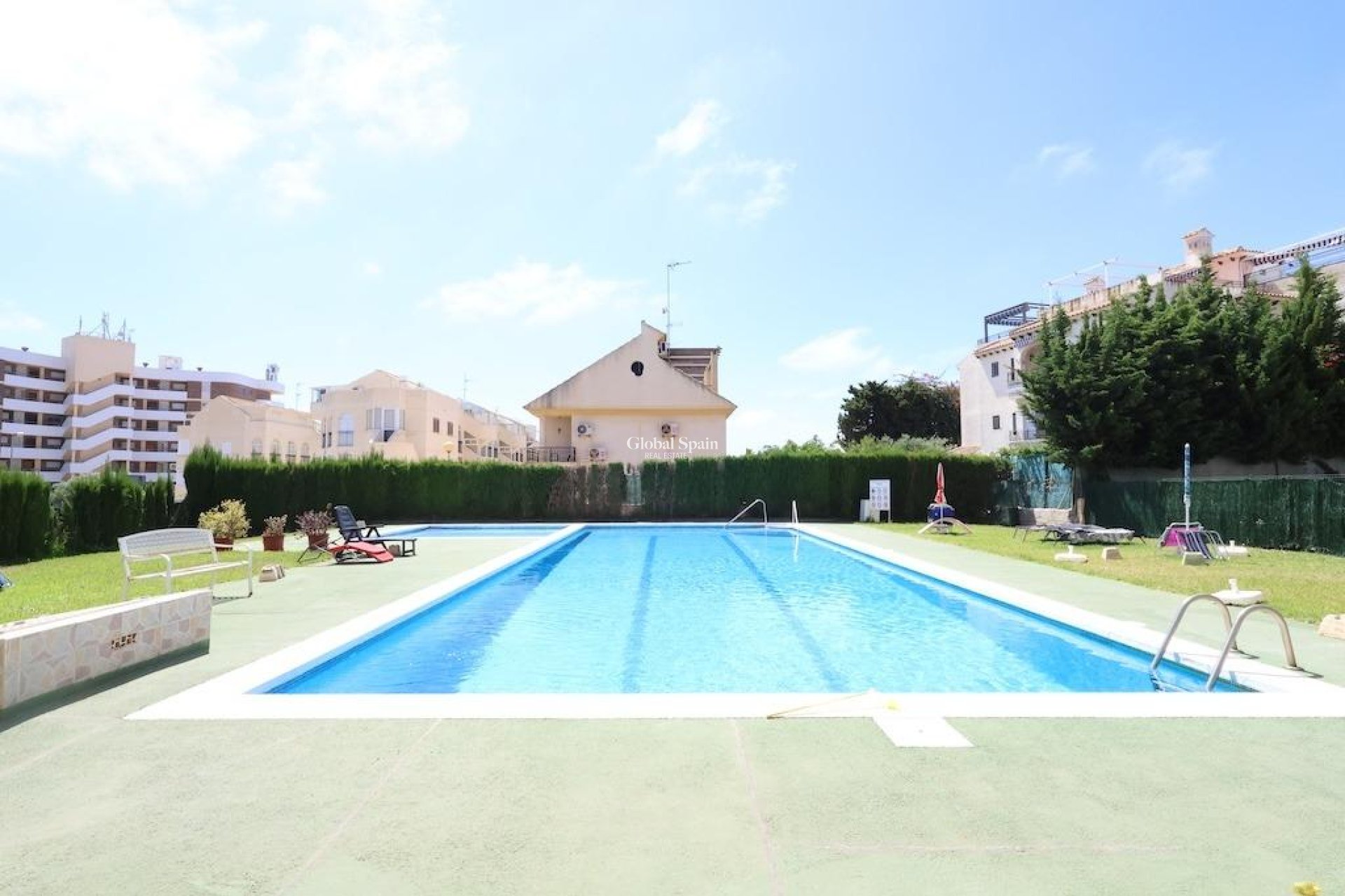 Resale - APARTMENT -
ORIHUELA COSTA - Costa Blanca
