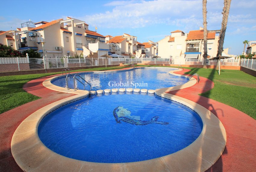 Resale - APARTMENT -
ORIHUELA COSTA - Costa Blanca