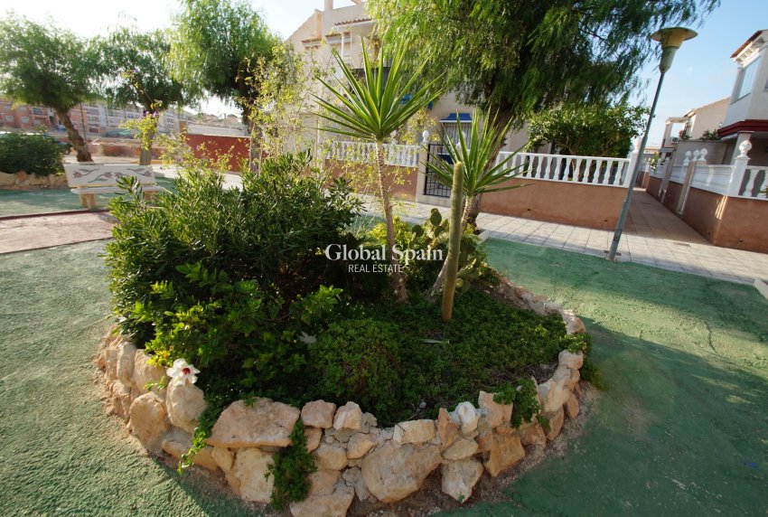 Resale - APARTMENT -
ORIHUELA COSTA - Costa Blanca