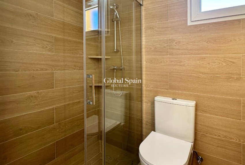 Resale - APARTMENT -
ORIHUELA COSTA - Costa Blanca