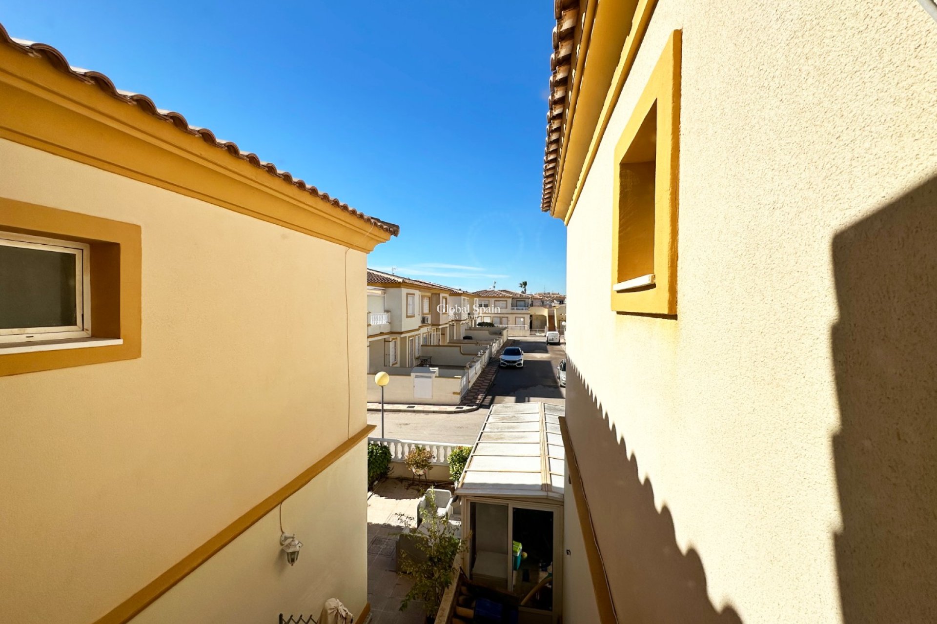 Resale - APARTMENT -
ORIHUELA COSTA - Costa Blanca