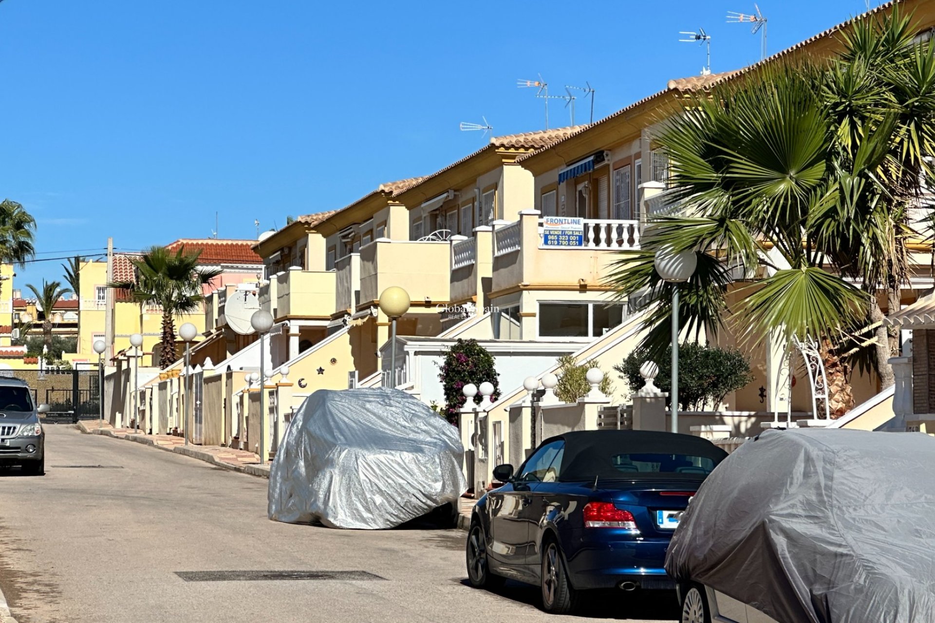 Resale - APARTMENT -
ORIHUELA COSTA - Costa Blanca