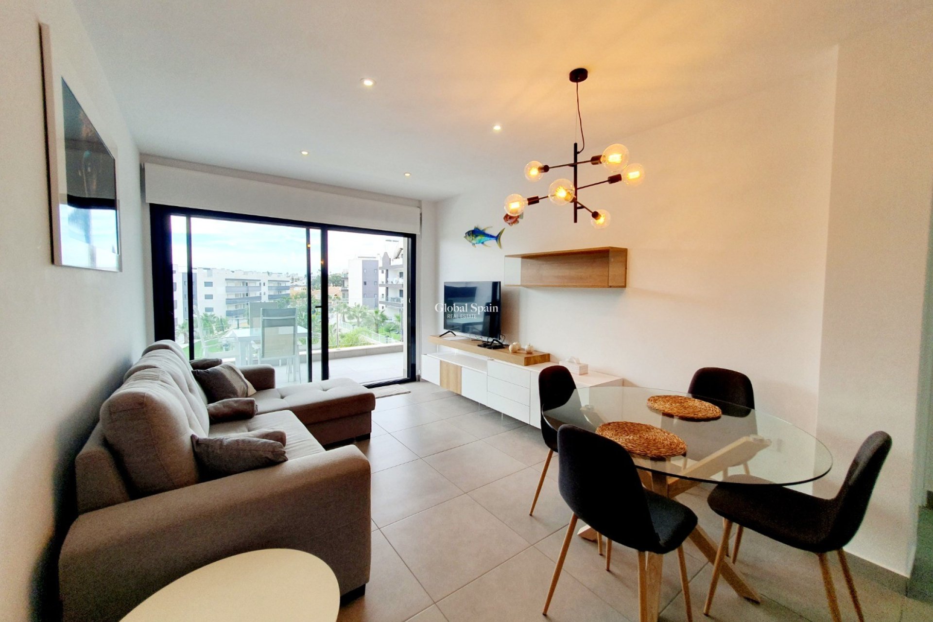 Resale - APARTMENT -
ORIHUELA COSTA - Costa Blanca