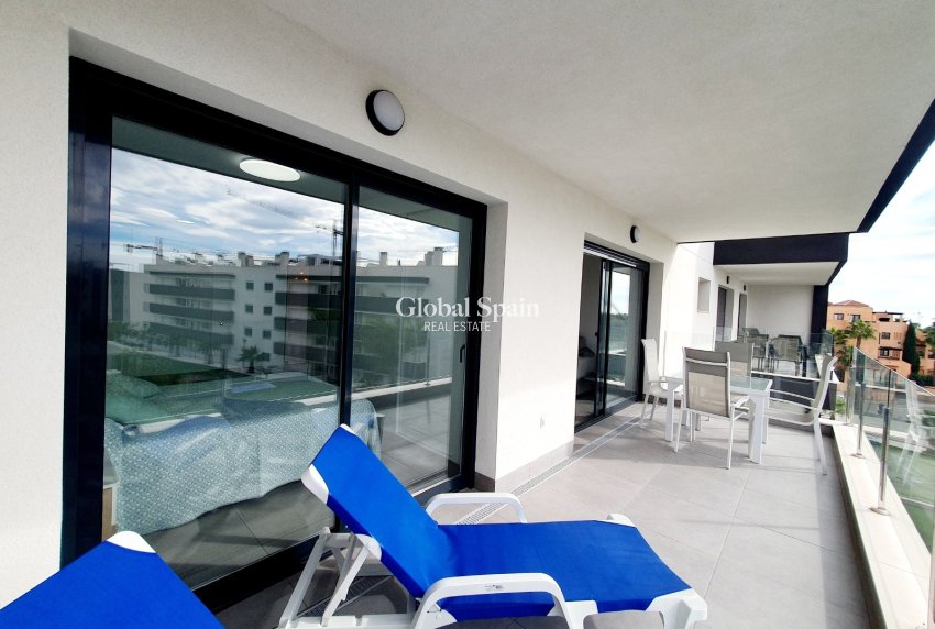 Resale - APARTMENT -
ORIHUELA COSTA - Costa Blanca