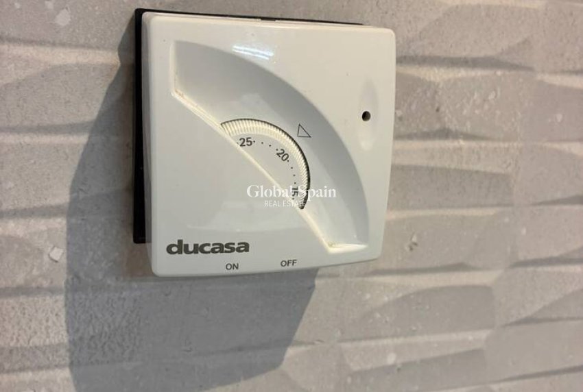 Resale - APARTMENT -
ORIHUELA COSTA - Costa Blanca