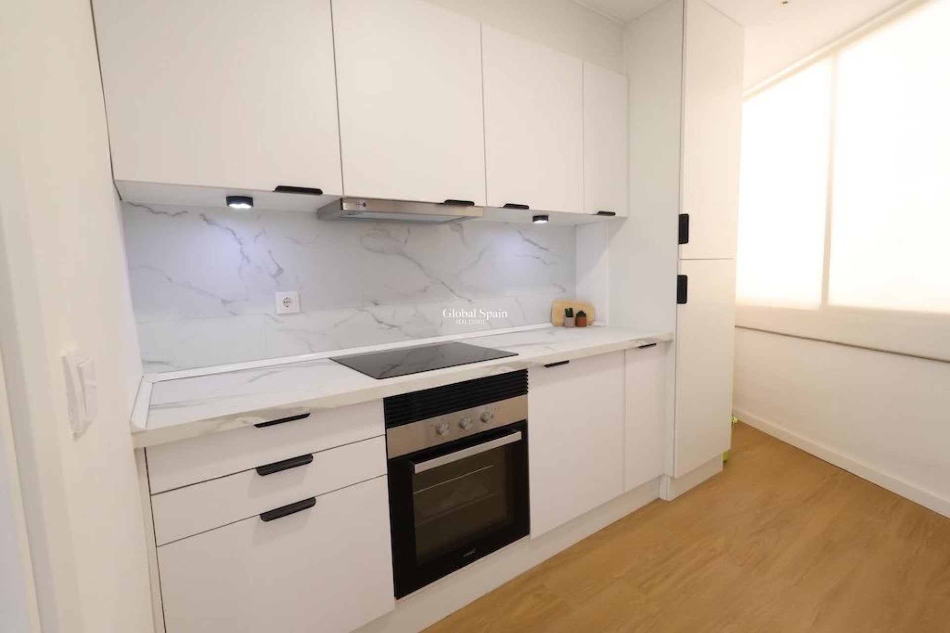 Resale - APARTMENT -
ORIHUELA COSTA - Costa Blanca