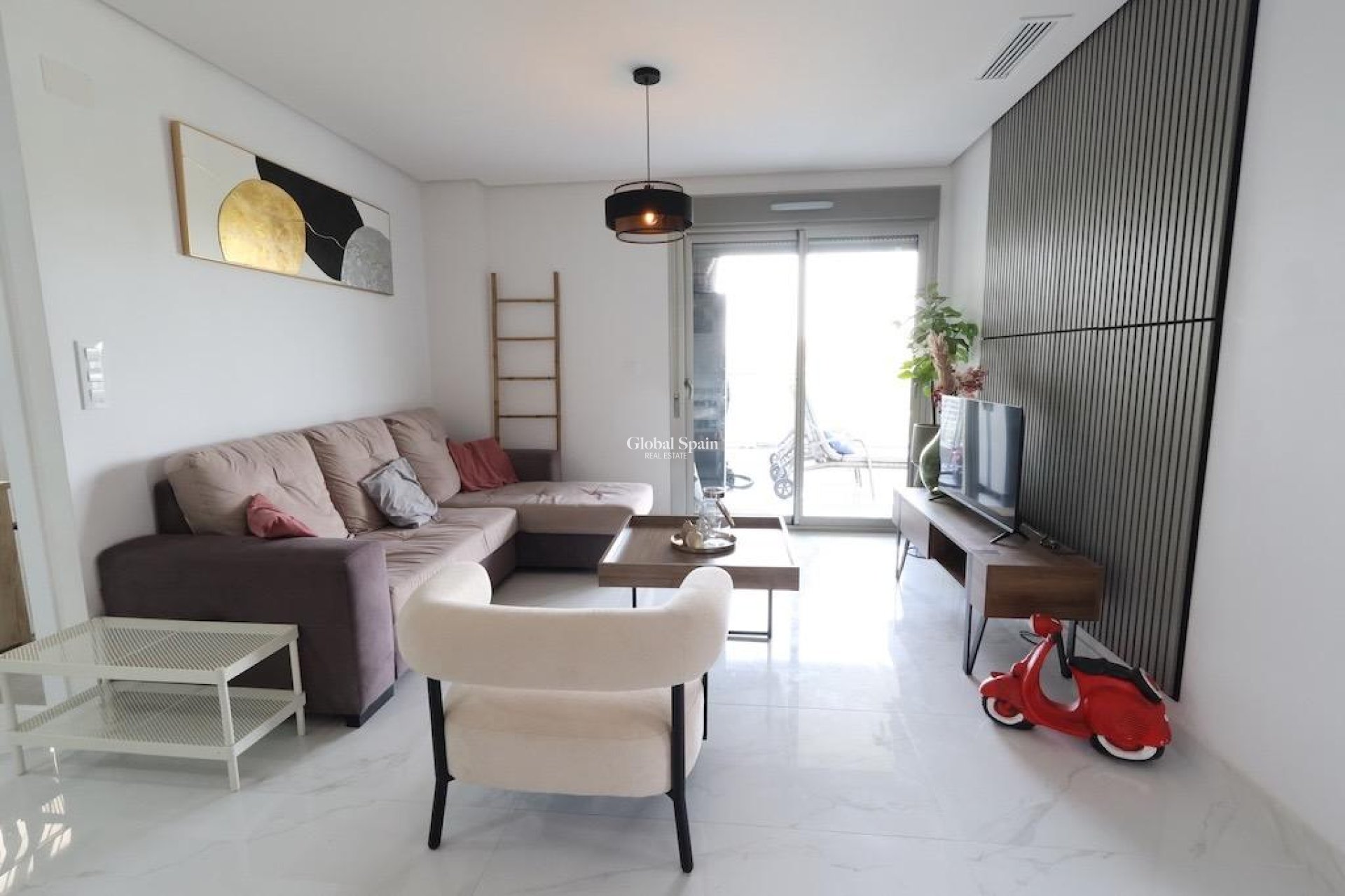 Resale - APARTMENT -
ORIHUELA COSTA - Costa Blanca