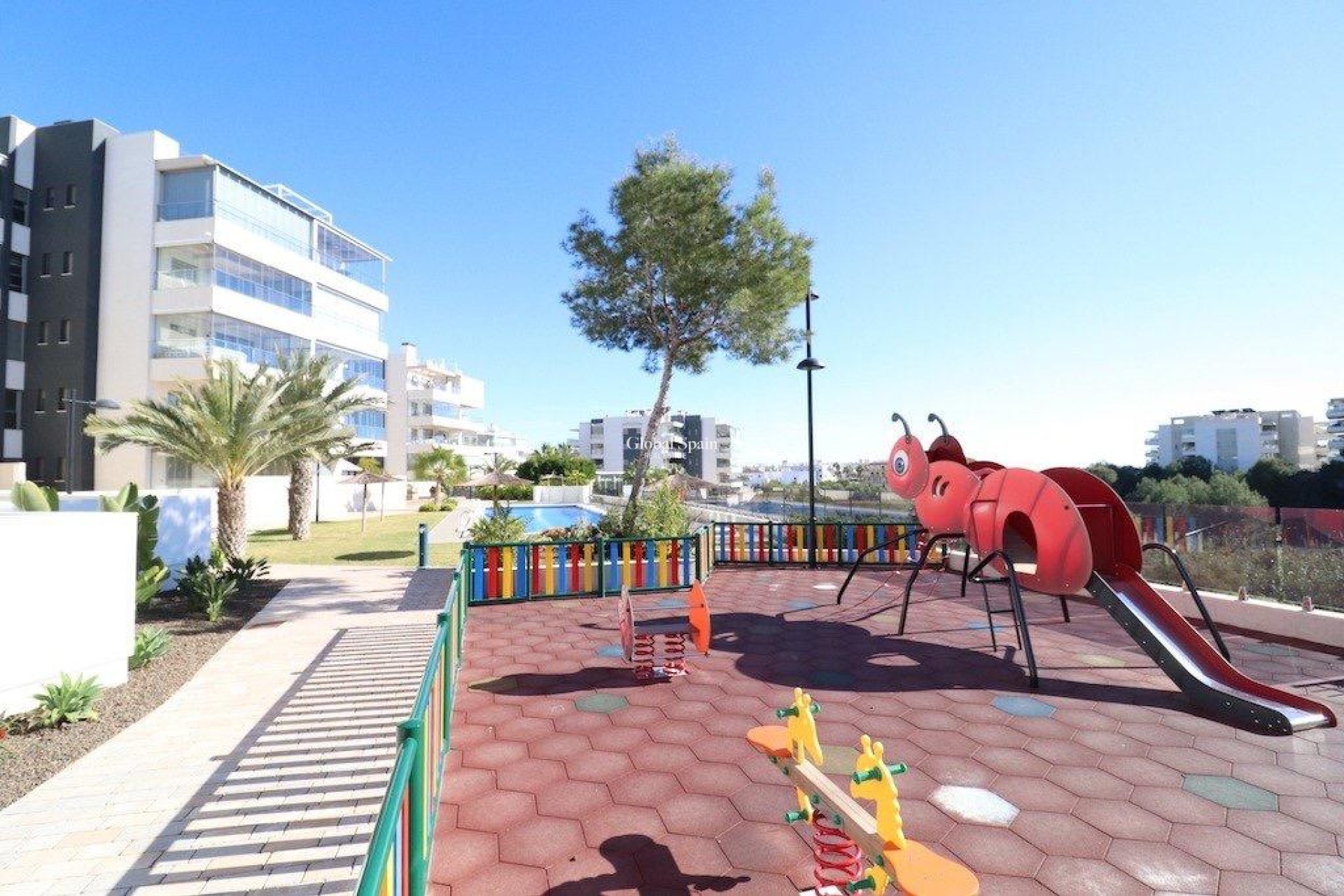 Resale - APARTMENT -
ORIHUELA COSTA - Costa Blanca