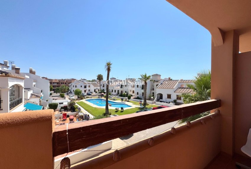 Resale - APARTMENT -
ORIHUELA COSTA - Costa Blanca