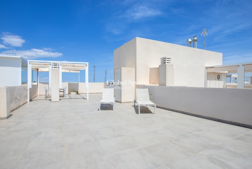 Resale - APARTMENT -
ORIHUELA COSTA - Costa Blanca