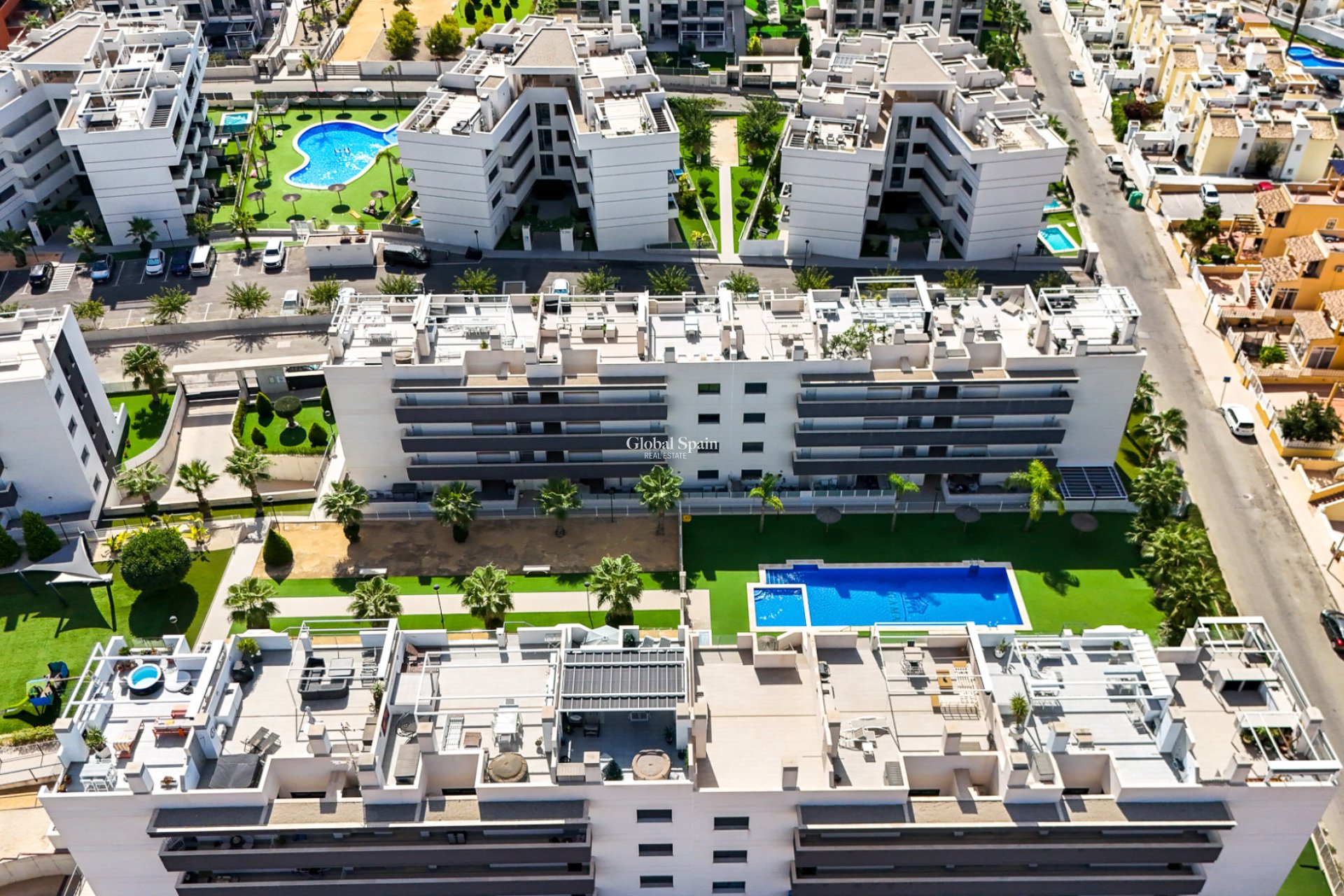 Resale - APARTMENT -
ORIHUELA COSTA - Costa Blanca