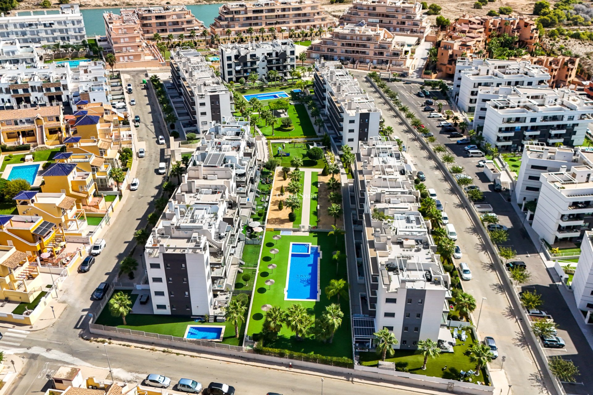 Resale - APARTMENT -
ORIHUELA COSTA - Costa Blanca