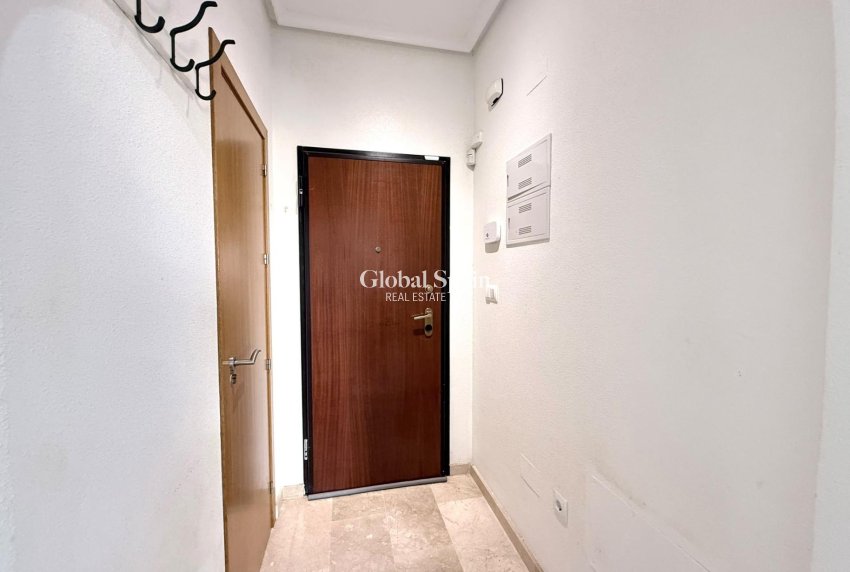 Resale - APARTMENT -
ORIHUELA COSTA - Costa Blanca