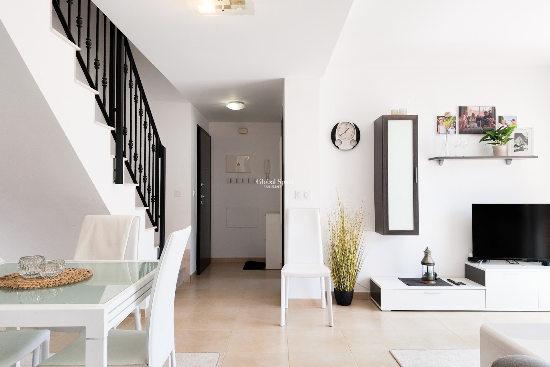 Resale - APARTMENT -
ORIHUELA COSTA - Costa Blanca