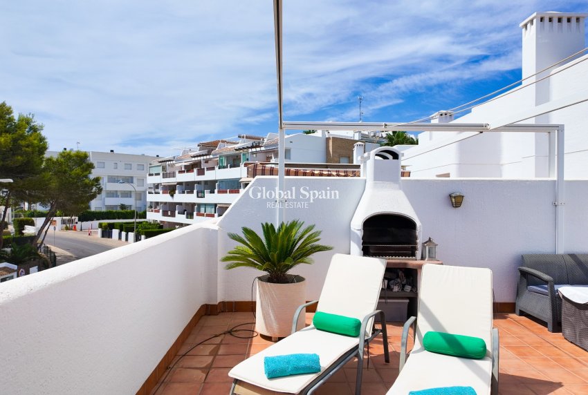Resale - APARTMENT -
ORIHUELA COSTA - Costa Blanca