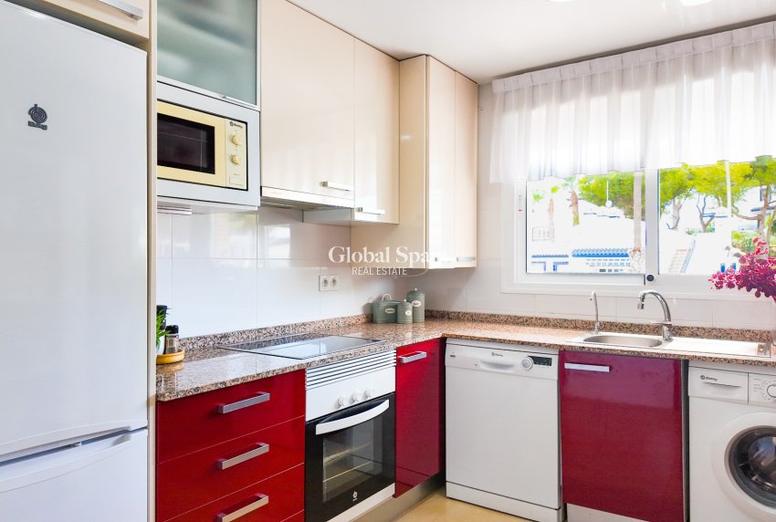 Resale - APARTMENT -
ORIHUELA COSTA - Costa Blanca