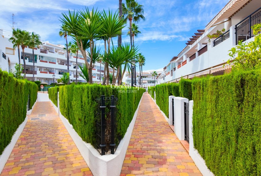 Resale - APARTMENT -
ORIHUELA COSTA - Costa Blanca