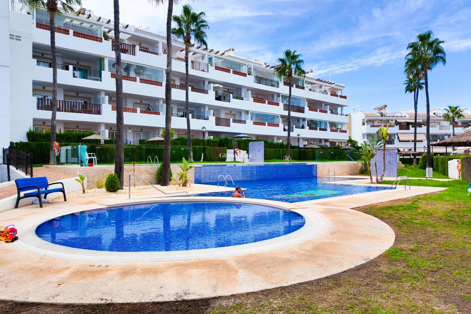 Resale - APARTMENT -
ORIHUELA COSTA - Costa Blanca