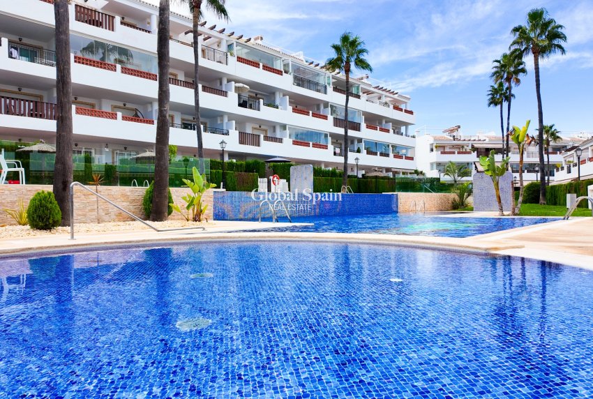 Resale - APARTMENT -
ORIHUELA COSTA - Costa Blanca