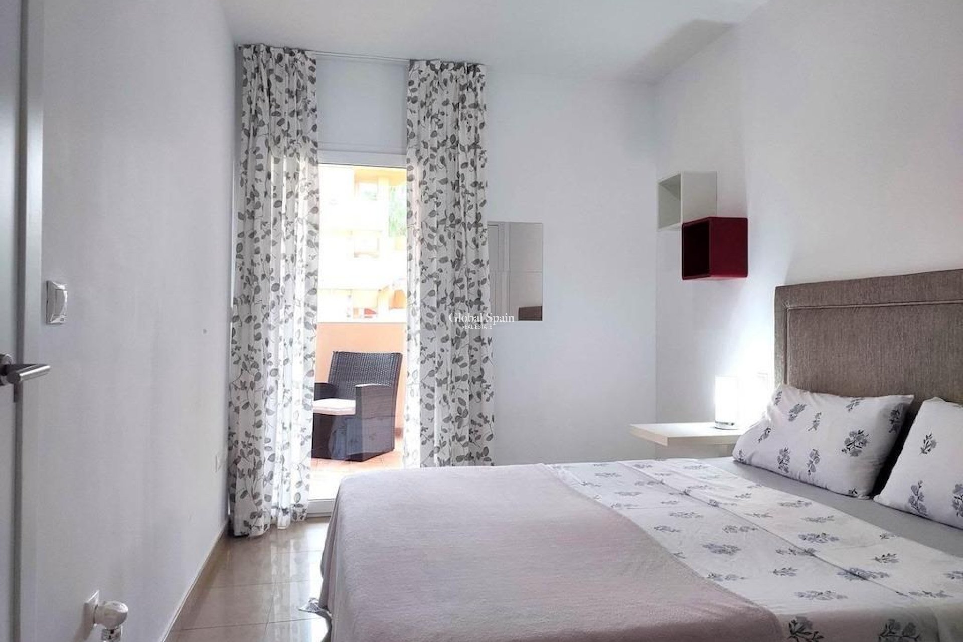 Resale - APARTMENT -
ORIHUELA COSTA - Costa Blanca