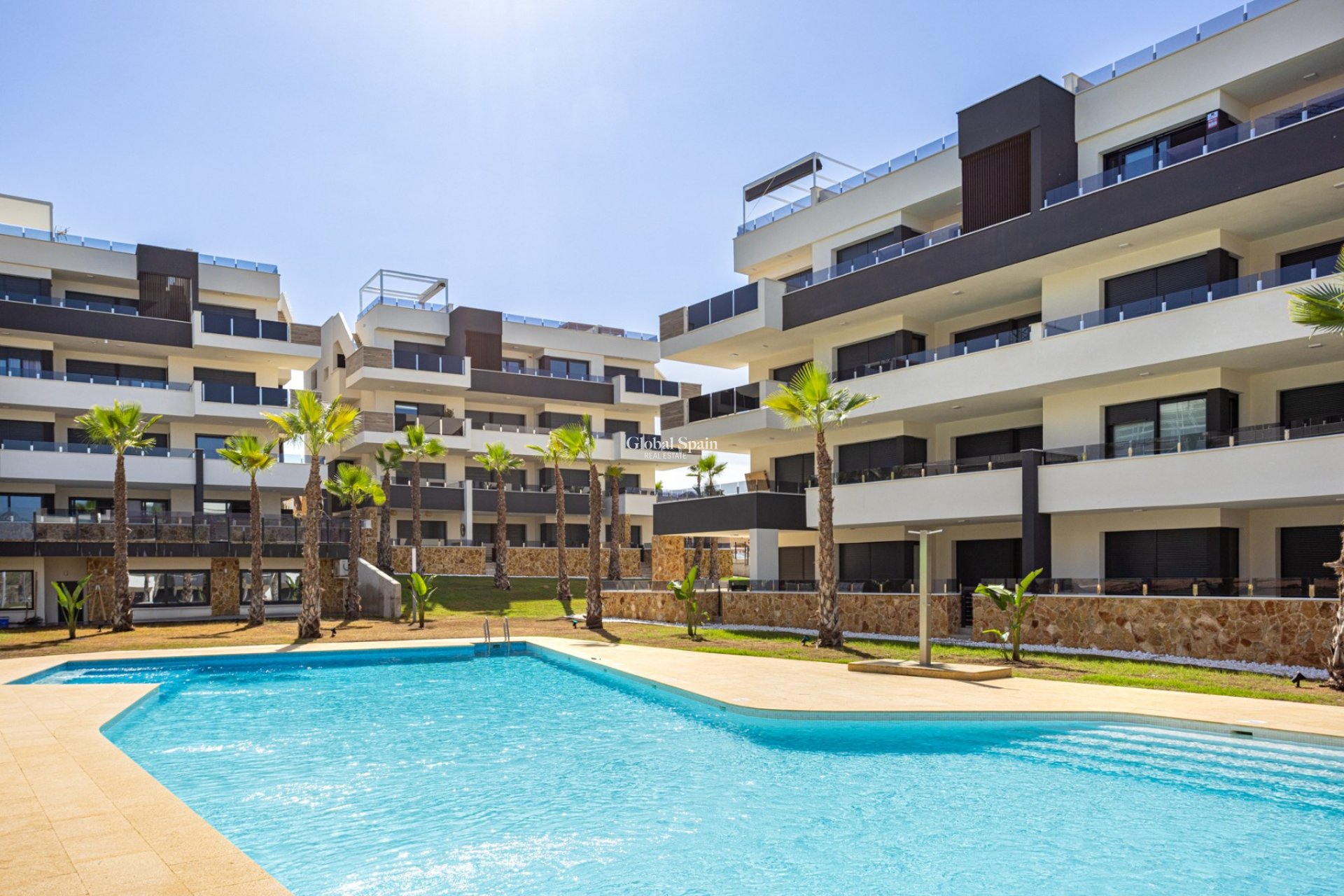 Resale - APARTMENT -
ORIHUELA COSTA - Costa Blanca