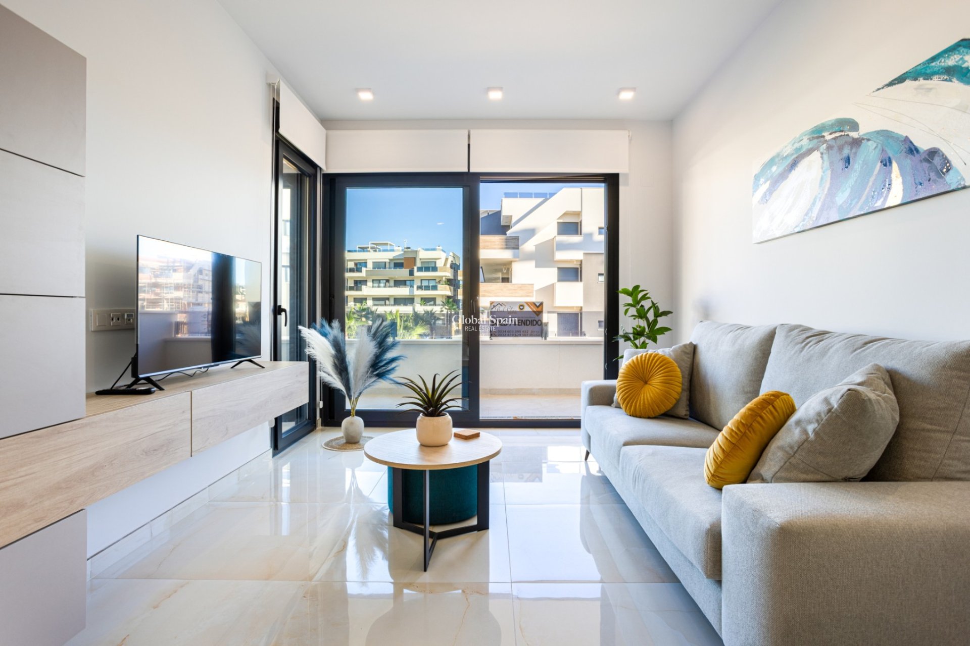 Resale - APARTMENT -
ORIHUELA COSTA - Costa Blanca