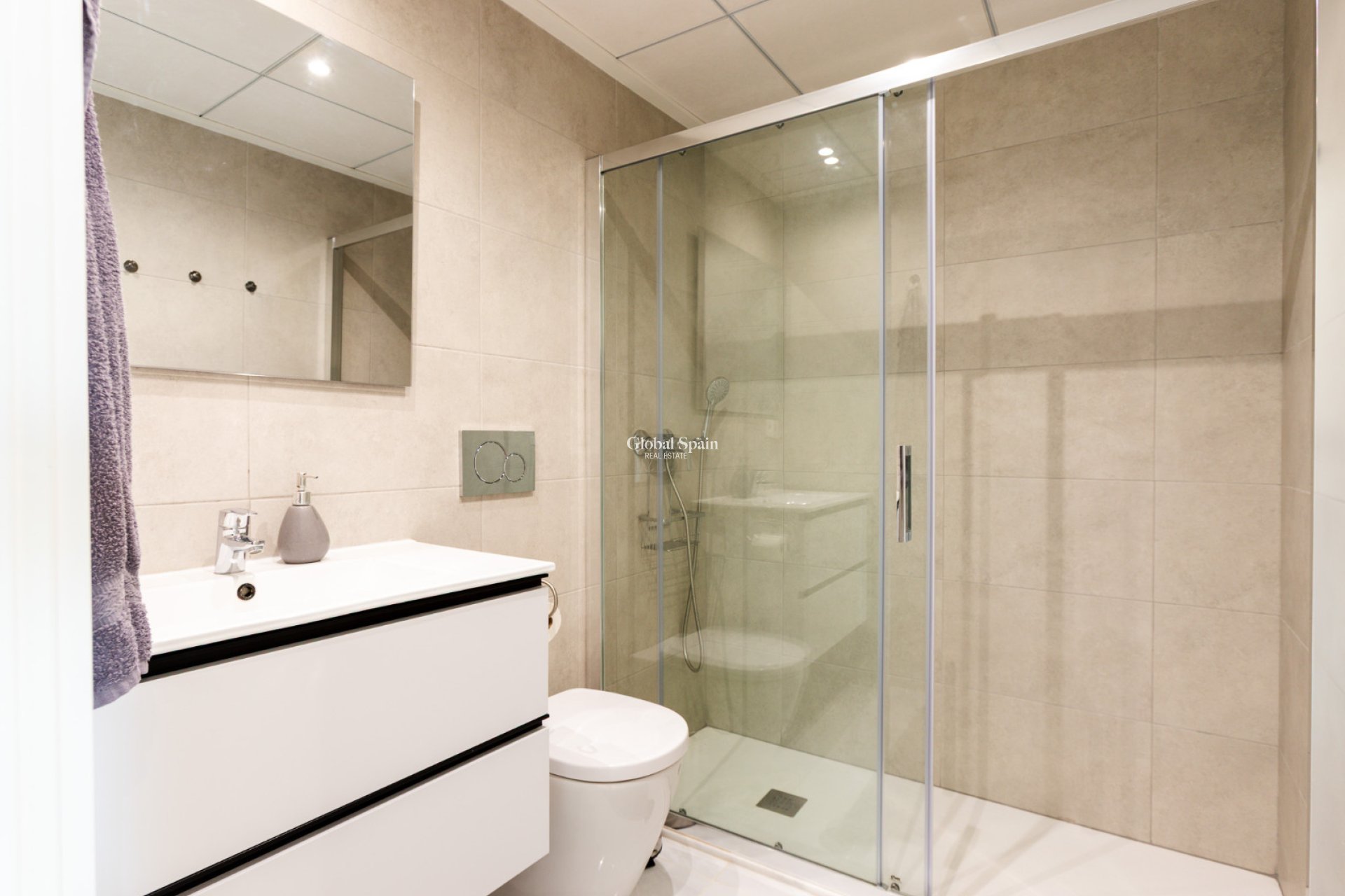 Resale - APARTMENT -
ORIHUELA COSTA - Costa Blanca