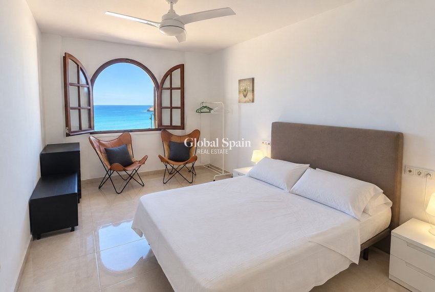 Resale - APARTMENT -
ORIHUELA COSTA - Costa Blanca