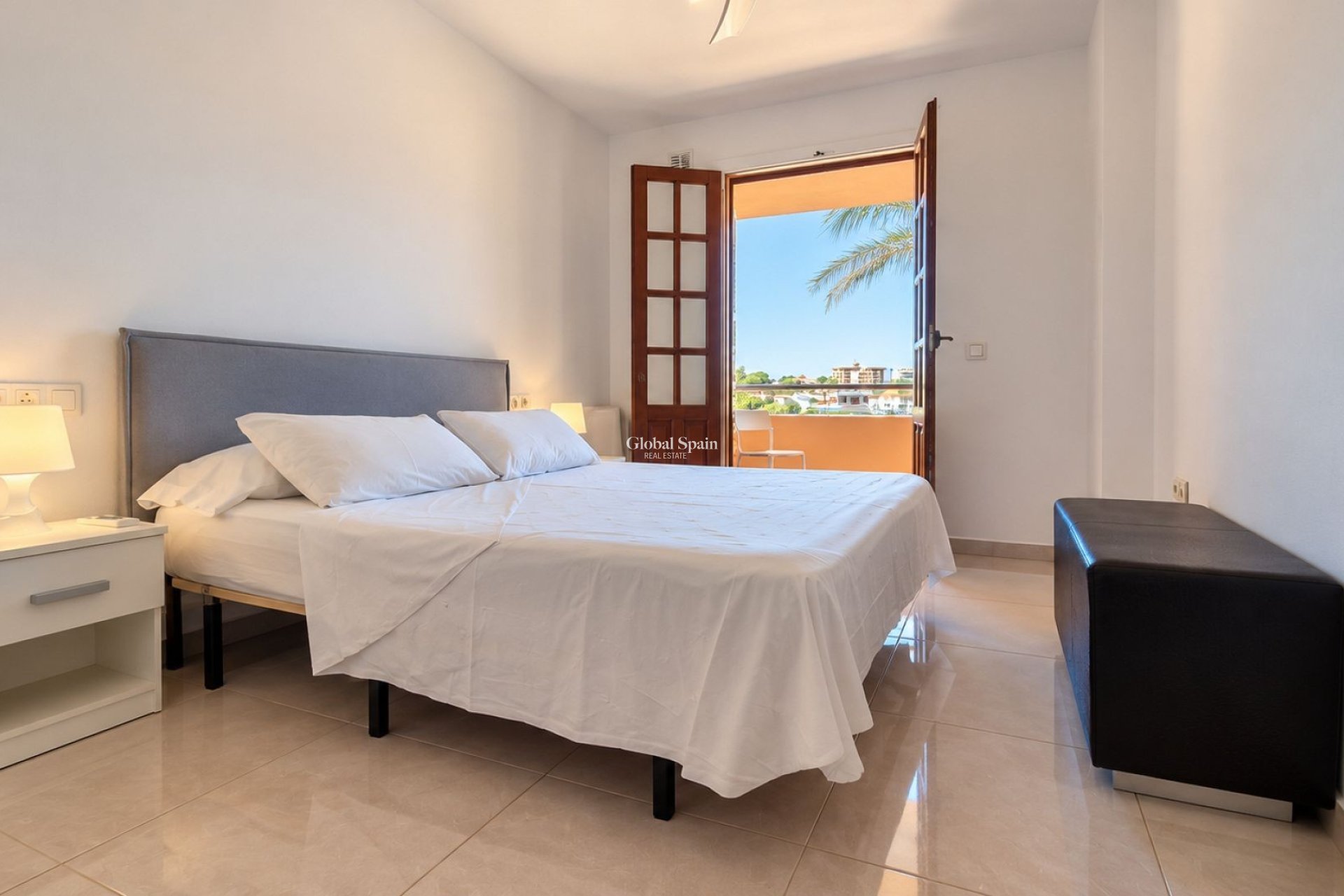 Resale - APARTMENT -
ORIHUELA COSTA - Costa Blanca