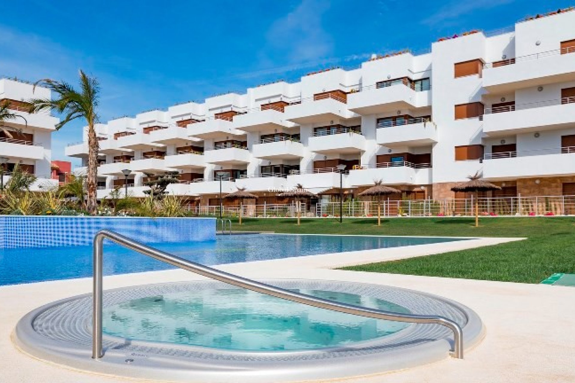 Resale - APARTMENT -
ORIHUELA COSTA - Costa Blanca