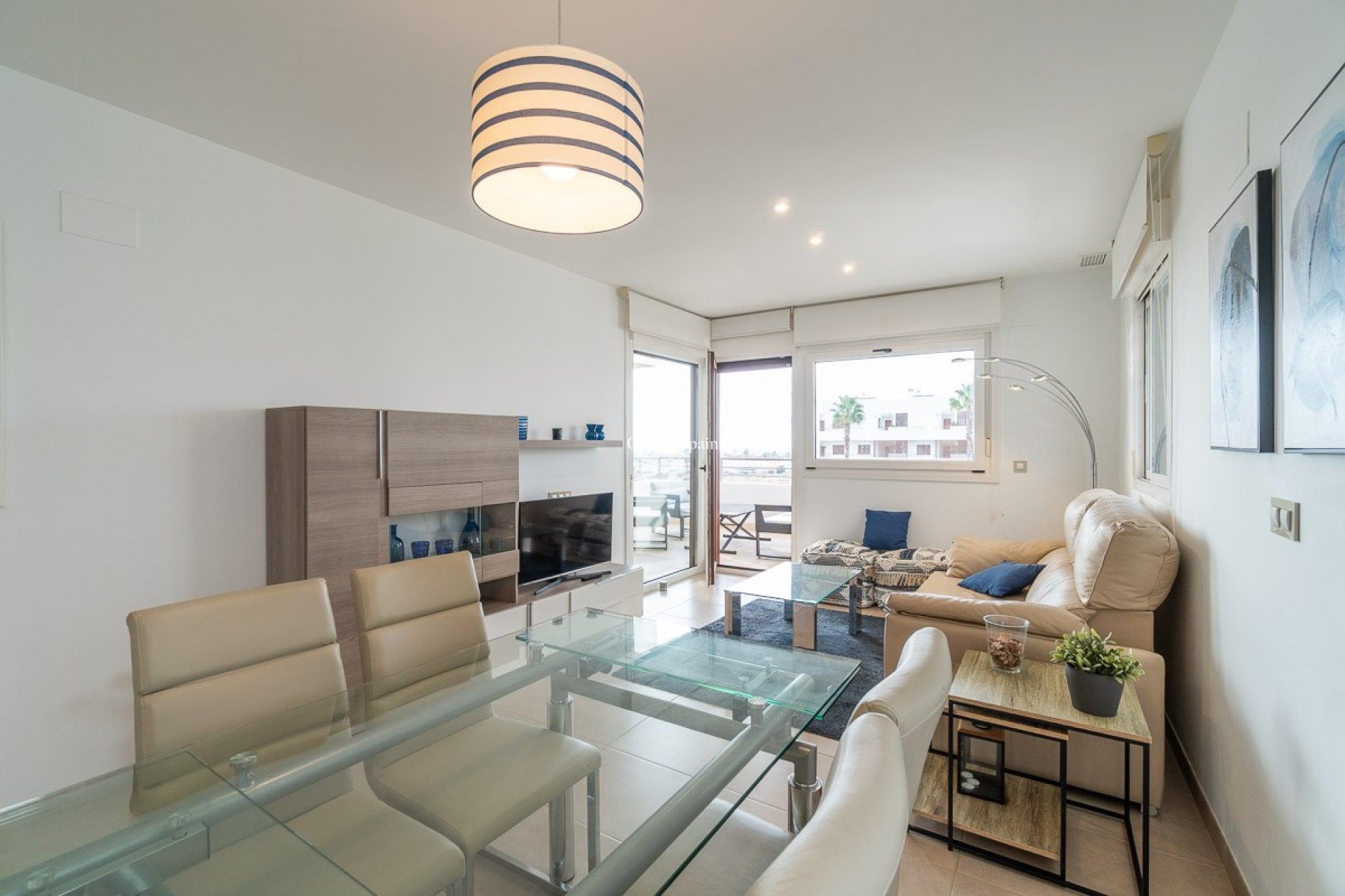 Resale - APARTMENT -
ORIHUELA COSTA - Costa Blanca