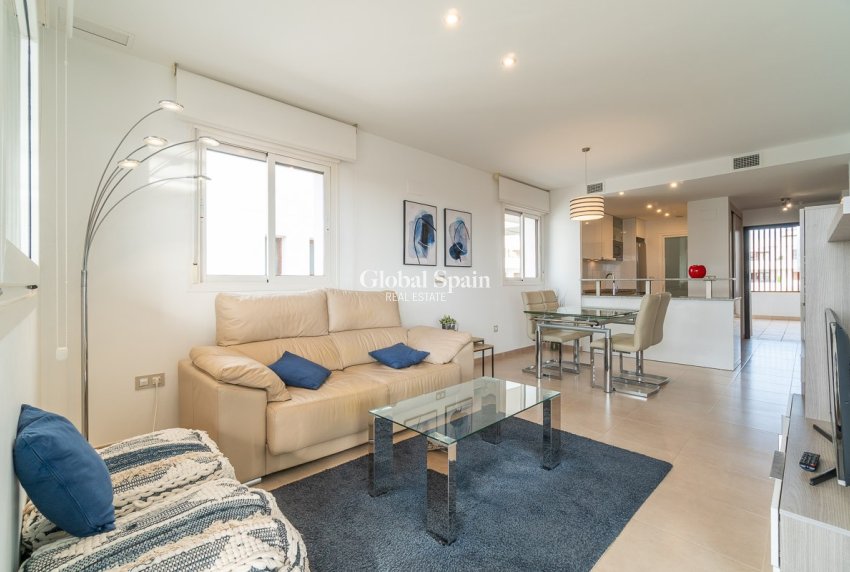 Resale - APARTMENT -
ORIHUELA COSTA - Costa Blanca