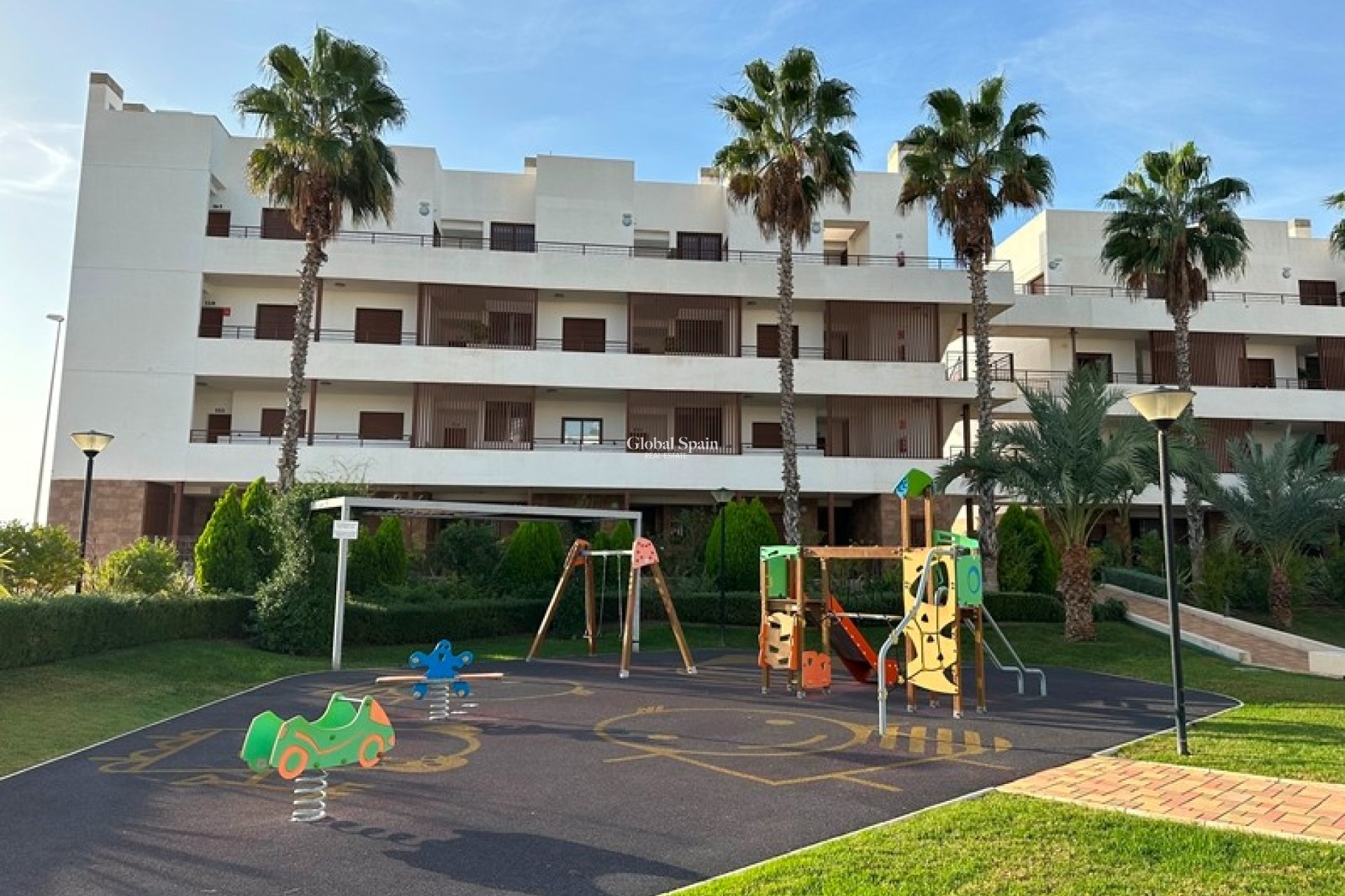 Resale - APARTMENT -
ORIHUELA COSTA - Costa Blanca