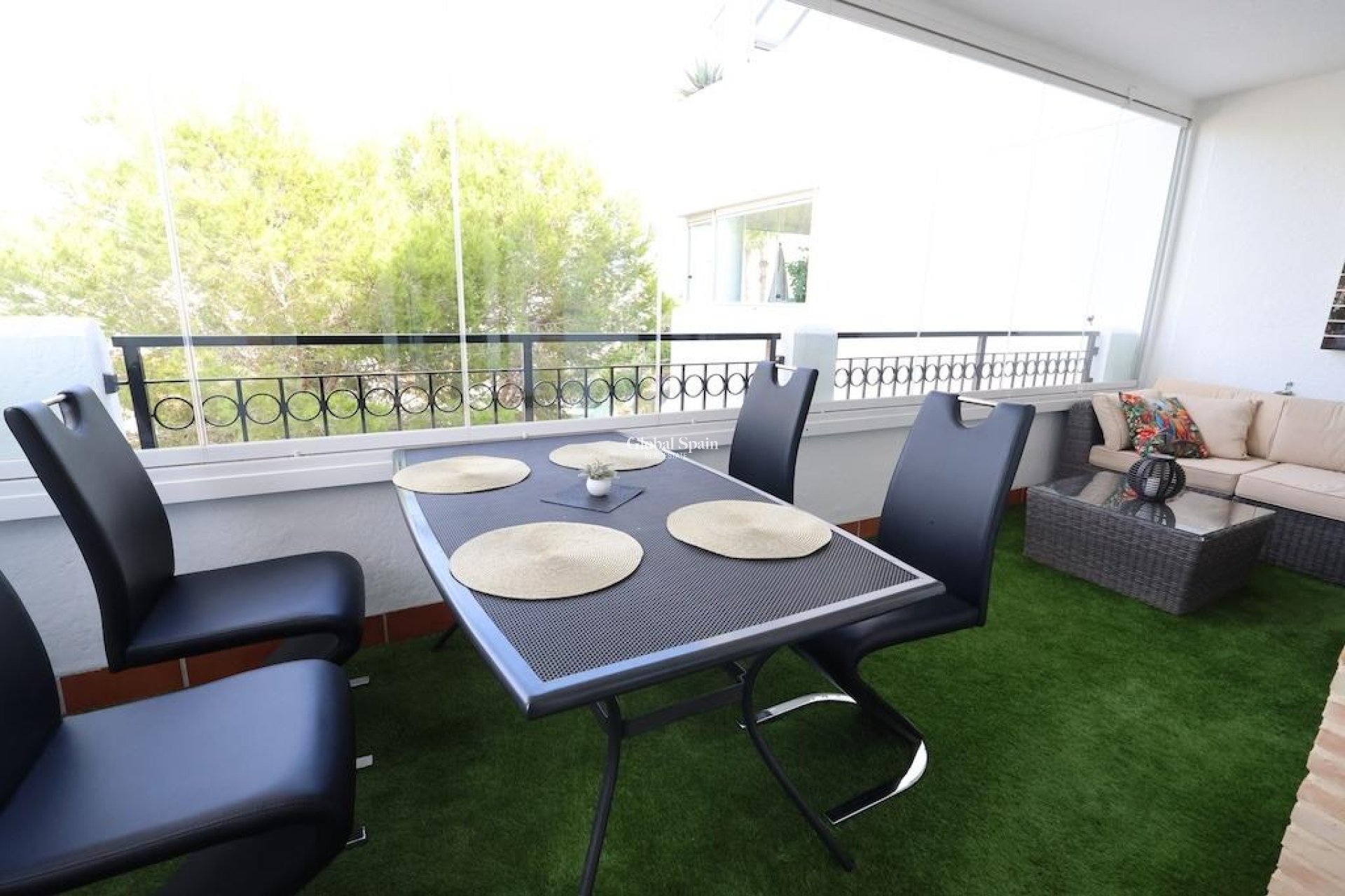 Resale - APARTMENT -
ORIHUELA COSTA - Costa Blanca