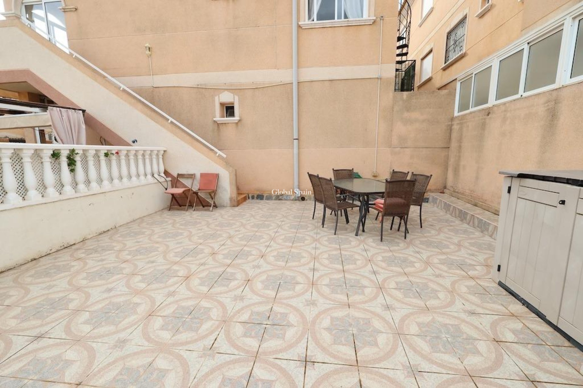 Resale - APARTMENT -
ORIHUELA COSTA - Costa Blanca
