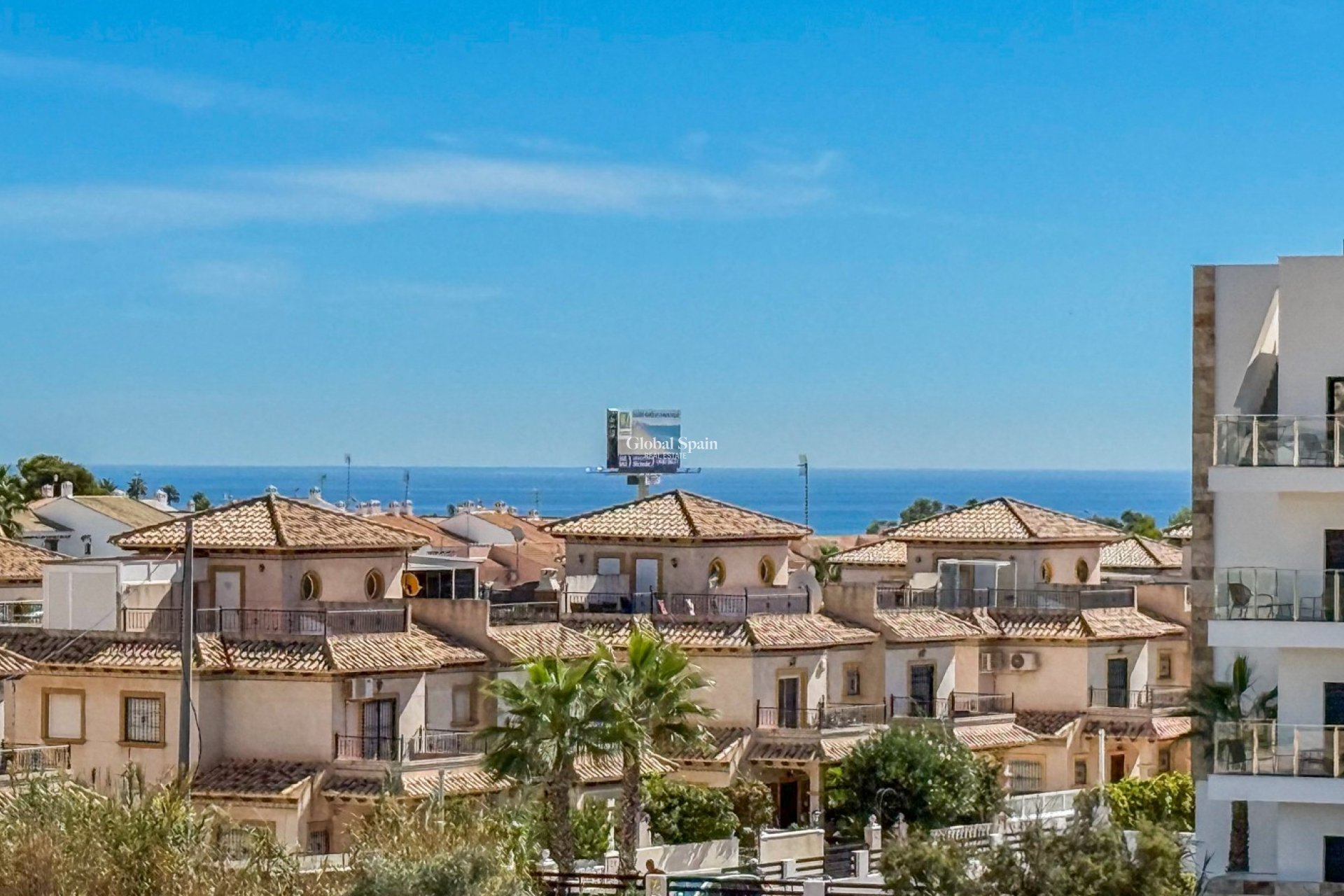 Resale - APARTMENT -
ORIHUELA COSTA - Costa Blanca