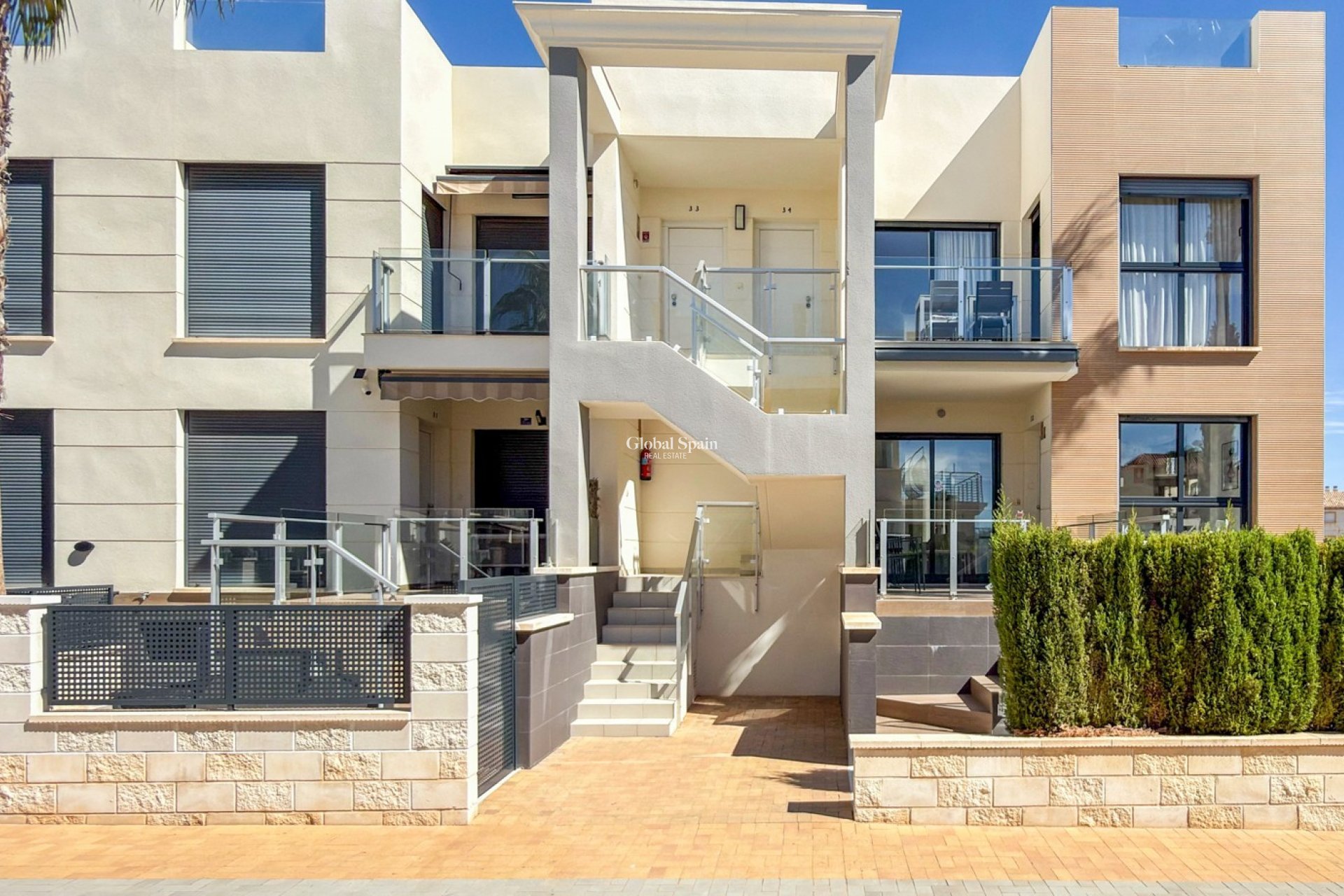 Resale - APARTMENT -
ORIHUELA COSTA - Costa Blanca