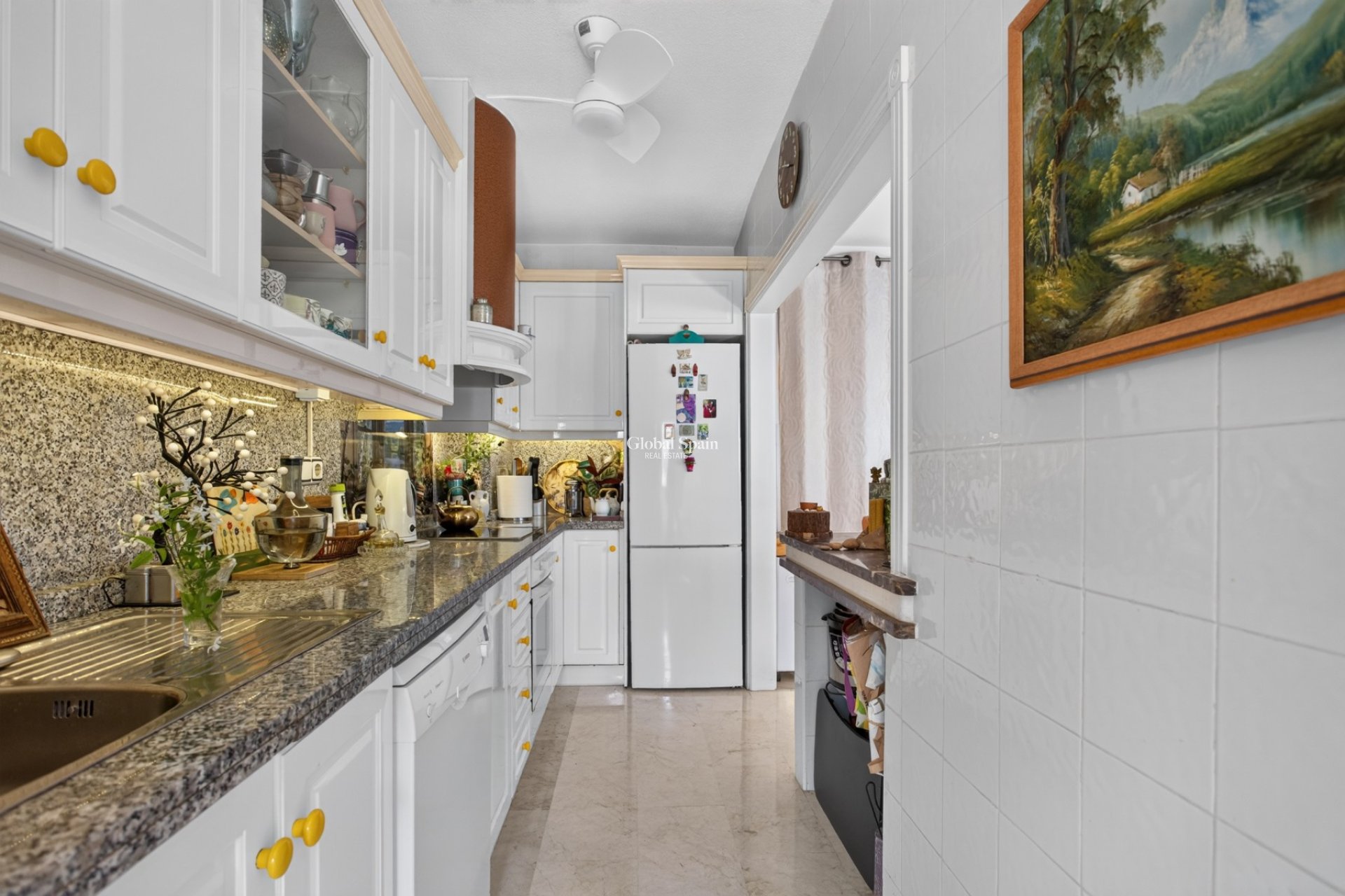 Resale - APARTMENT -
ORIHUELA COSTA - Costa Blanca