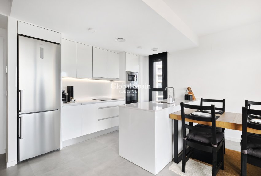 Resale - APARTMENT -
ORIHUELA COSTA - DEHESA DE CAMPOAMOR