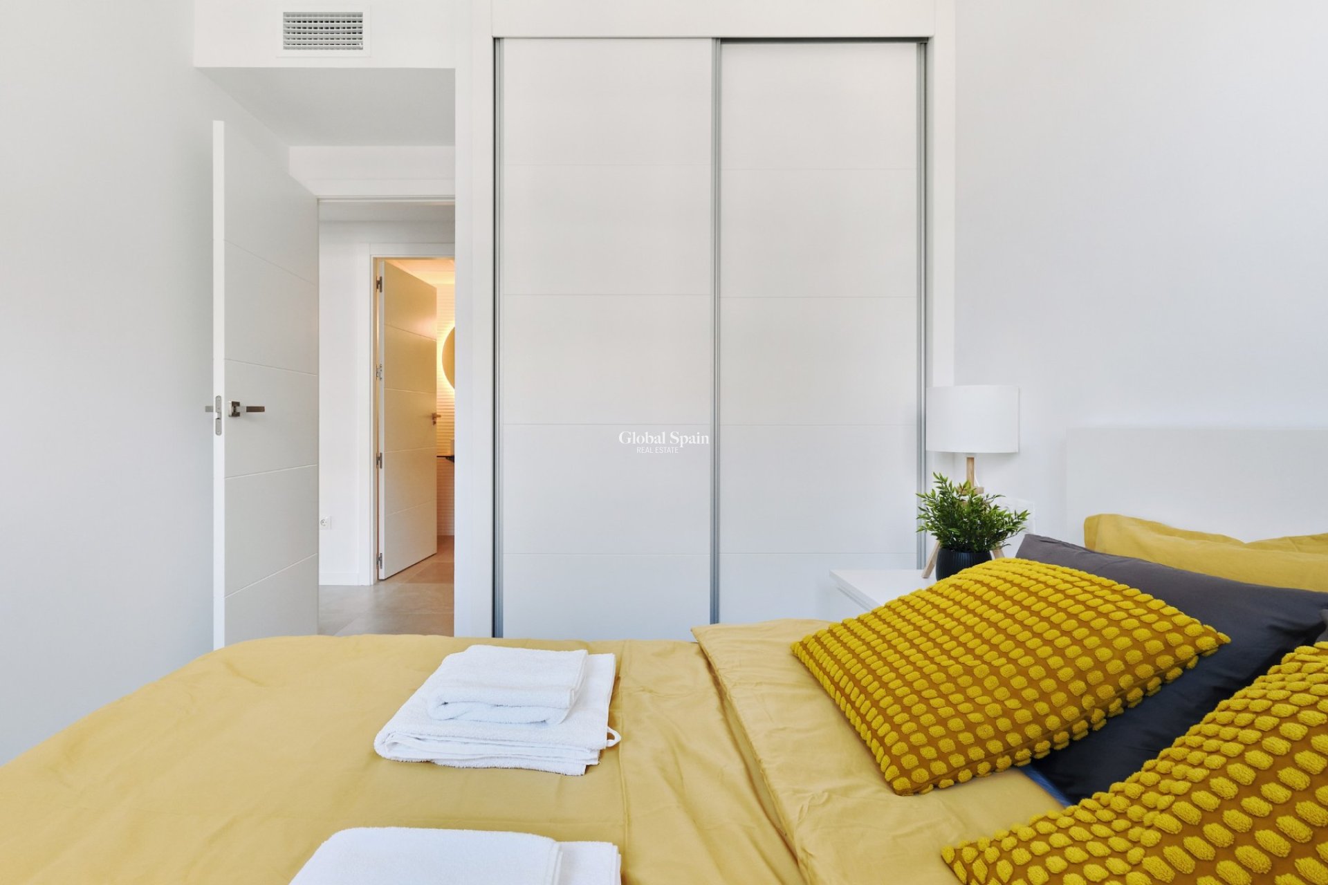 Resale - APARTMENT -
ORIHUELA COSTA - DEHESA DE CAMPOAMOR