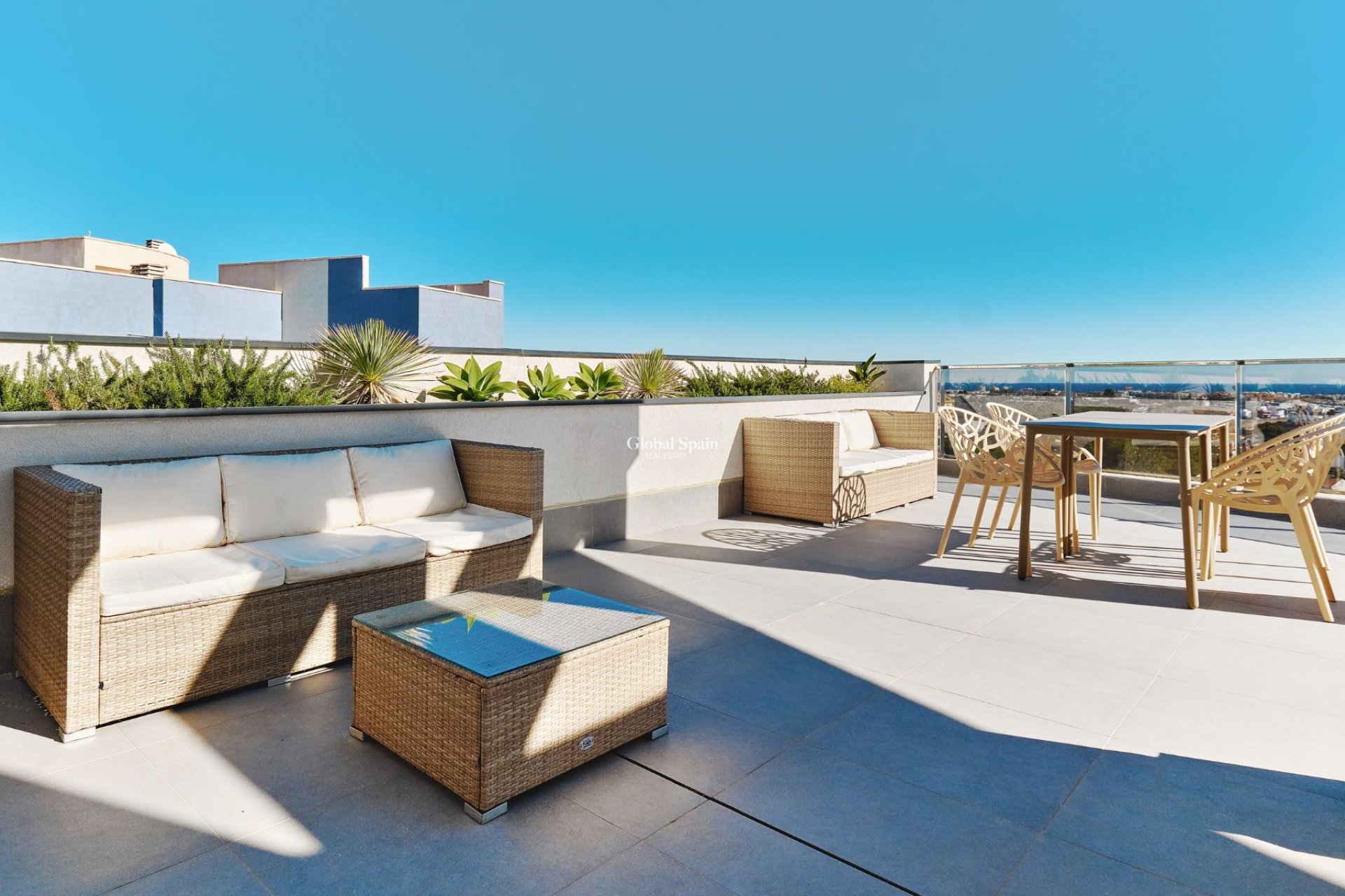 Resale - APARTMENT -
ORIHUELA COSTA - DEHESA DE CAMPOAMOR