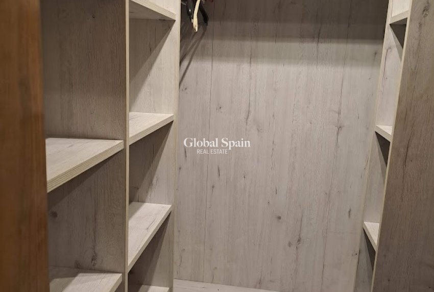 Resale - APARTMENT -
ORIHUELA COSTA - Dream Hills