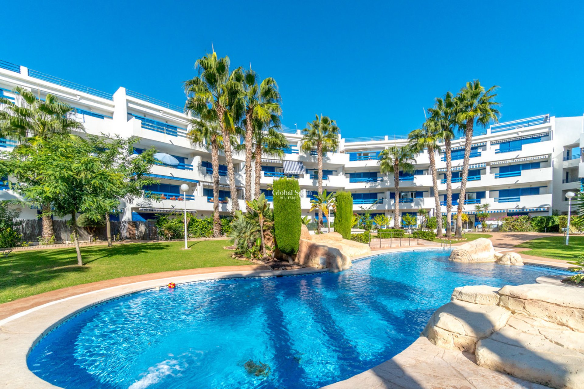 Resale - APARTMENT -
ORIHUELA COSTA - La Calma