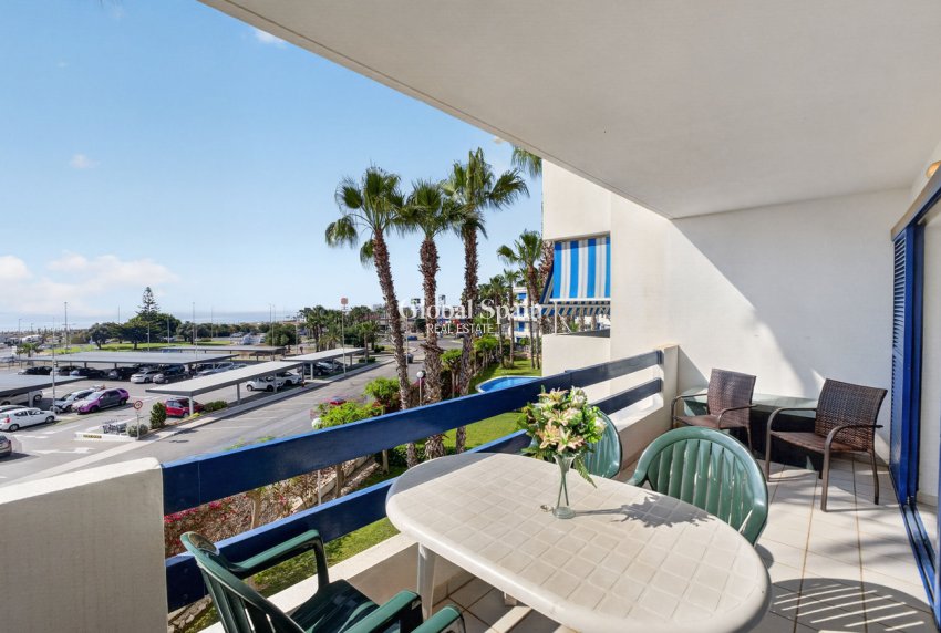 Resale - APARTMENT -
ORIHUELA COSTA - La Calma